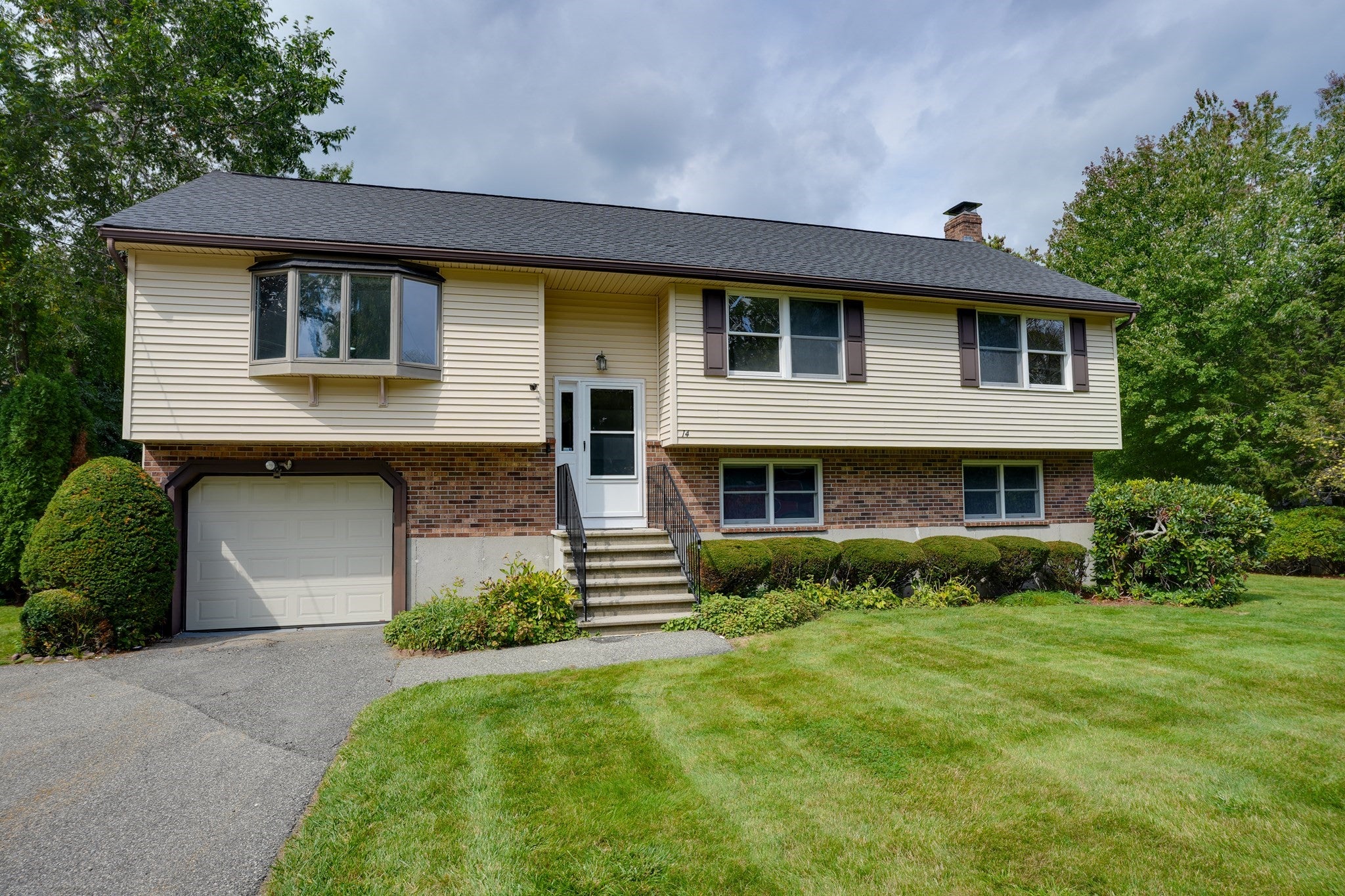 14 Fred St, Burlington, MA Photo #1