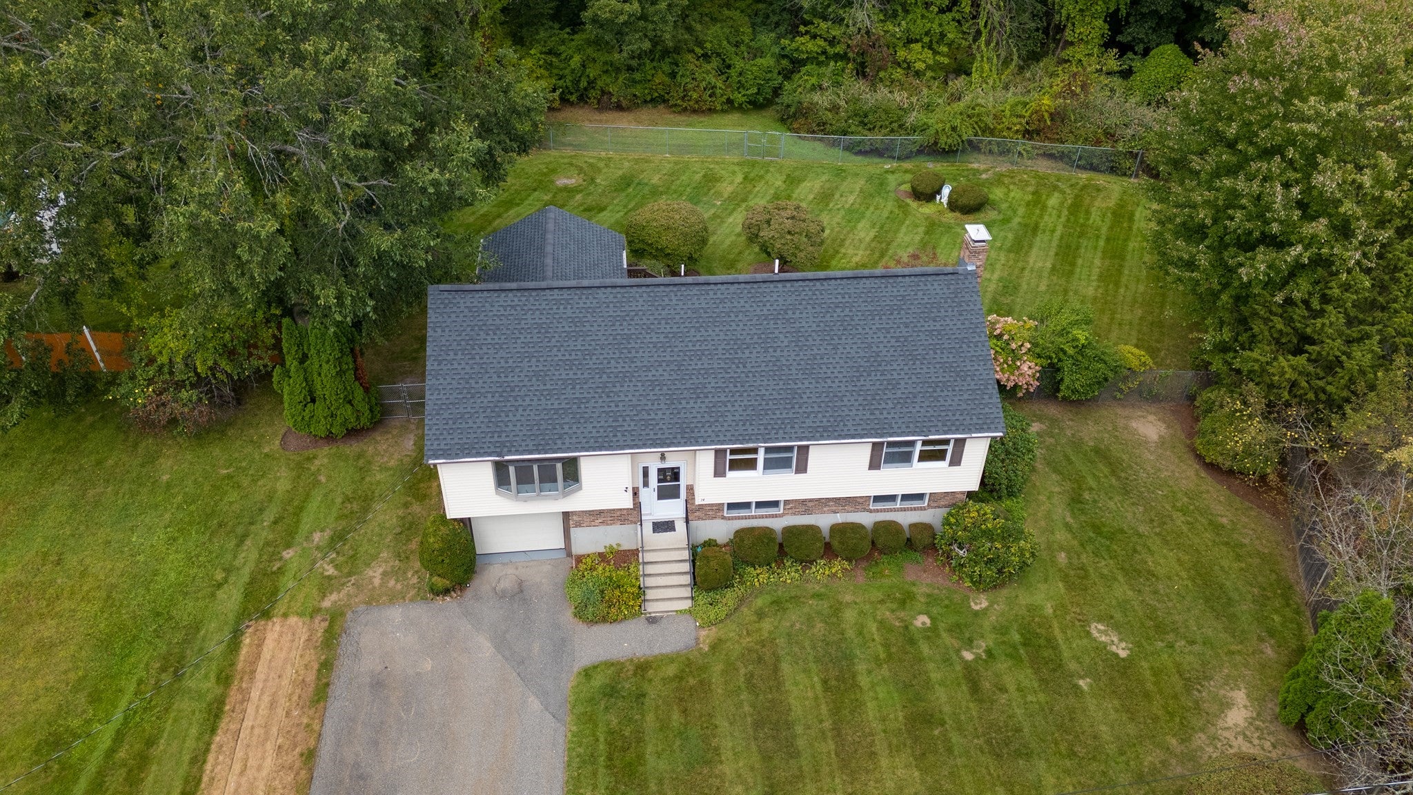 14 Fred St, Burlington, MA Photo #35