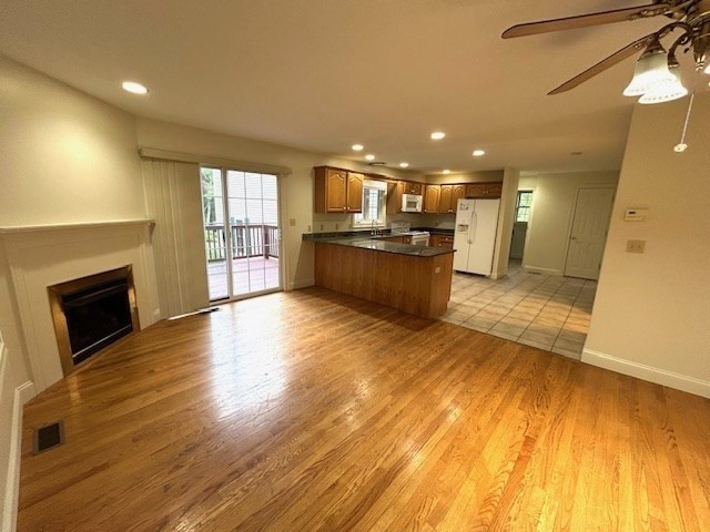 536 Middle St 536