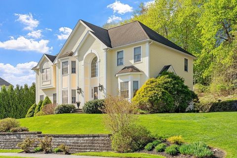 65 Leanne Dr North Andover MA 01845