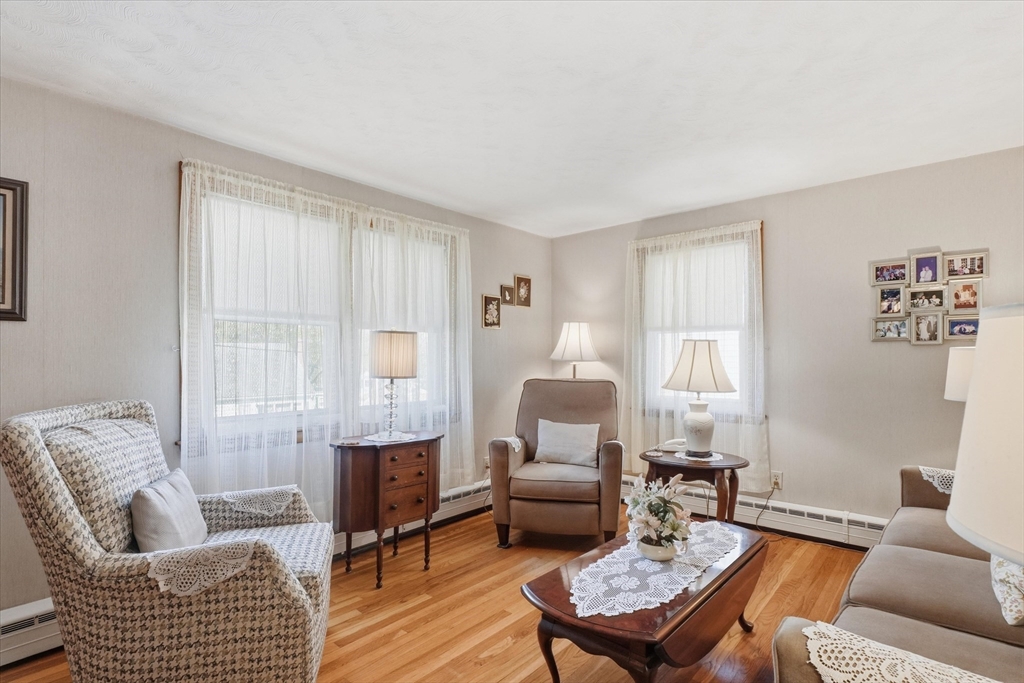 12 Cannon Rock Road, Lynn, MA, 12 Cannon Rock Road, Lynn, MA Photo #5