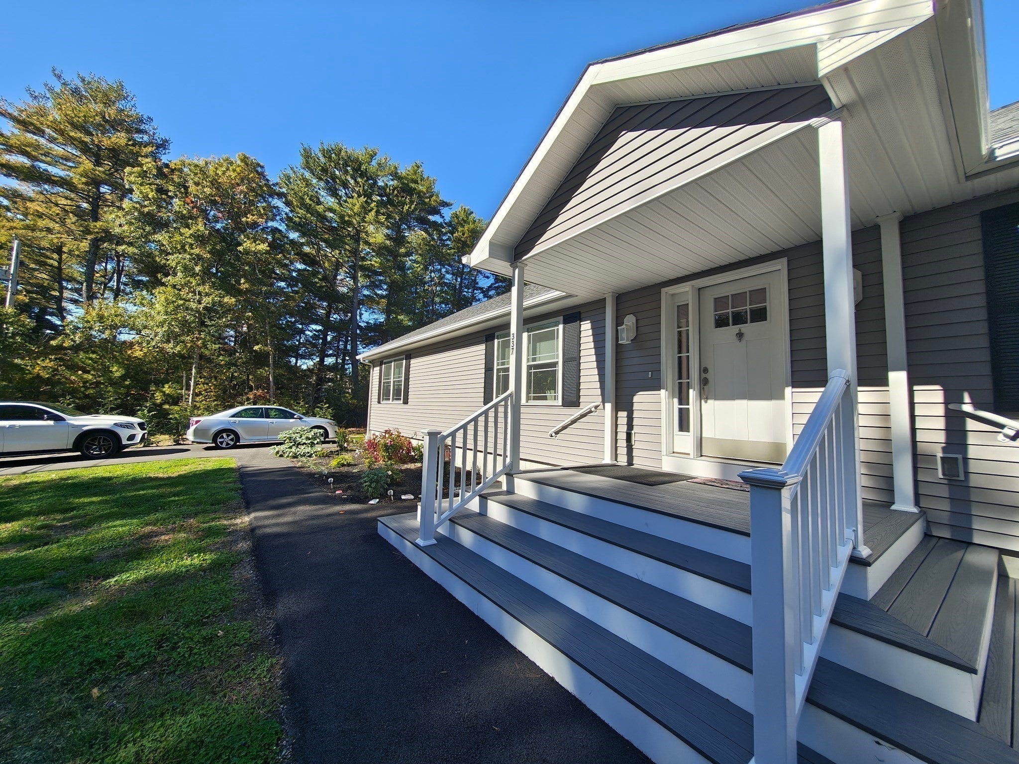 337 Lucy Little Rd, Dartmouth, MA Photo #5