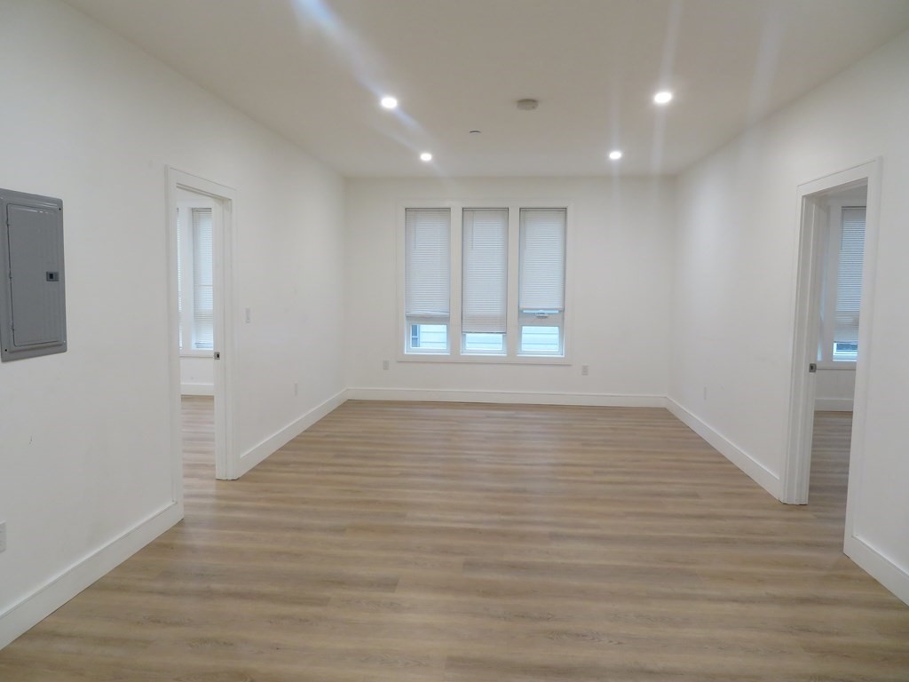 178 Washington Ave. 102