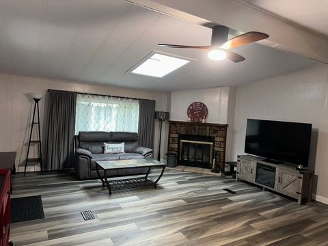 16 Friendship Dr West Bridgewater MA 02379