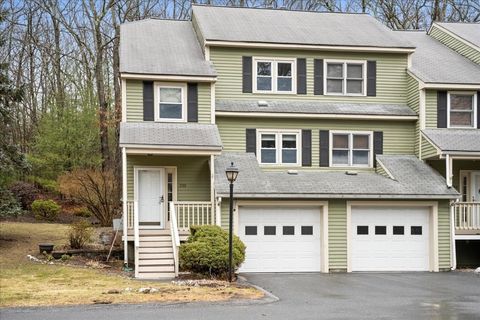 Photo of 235 Heritage Dr #235, Northbridge, MA 01588 (MLS # 73487898)
