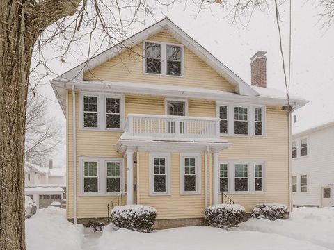 13 Clarendon 2 Belmont MA 02478