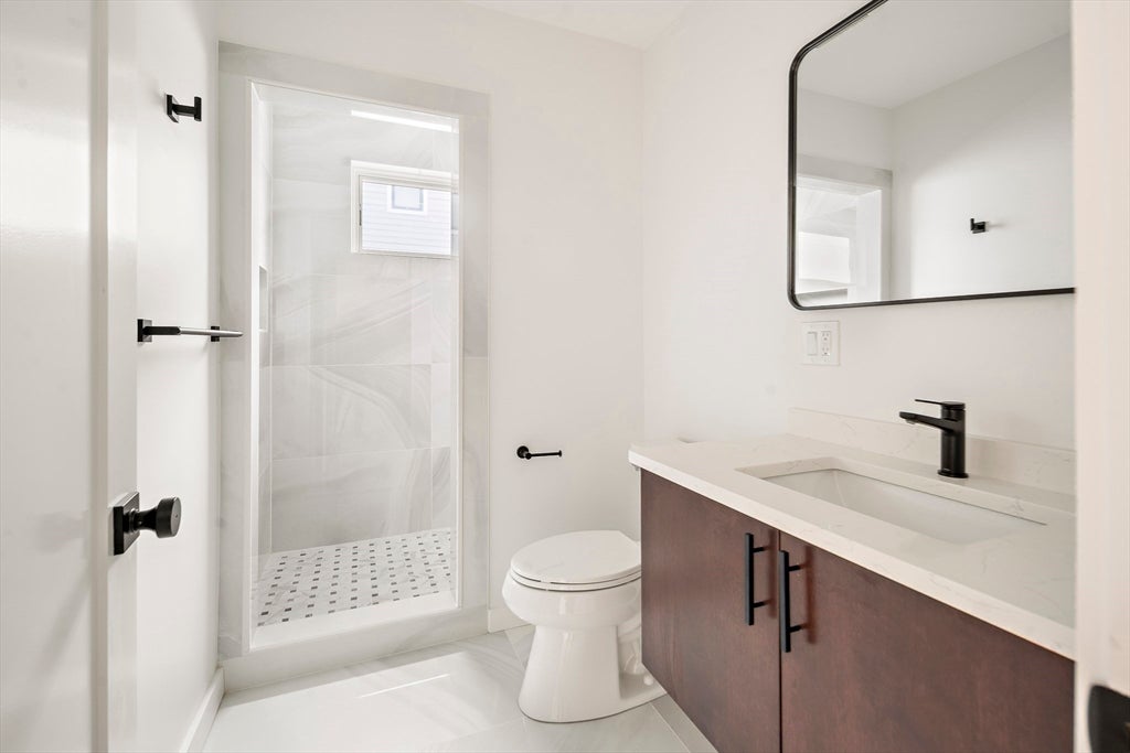 25 Hillsboro St #1, Boston, MA, 25 Hillsboro St #1, Boston, MA Photo #7