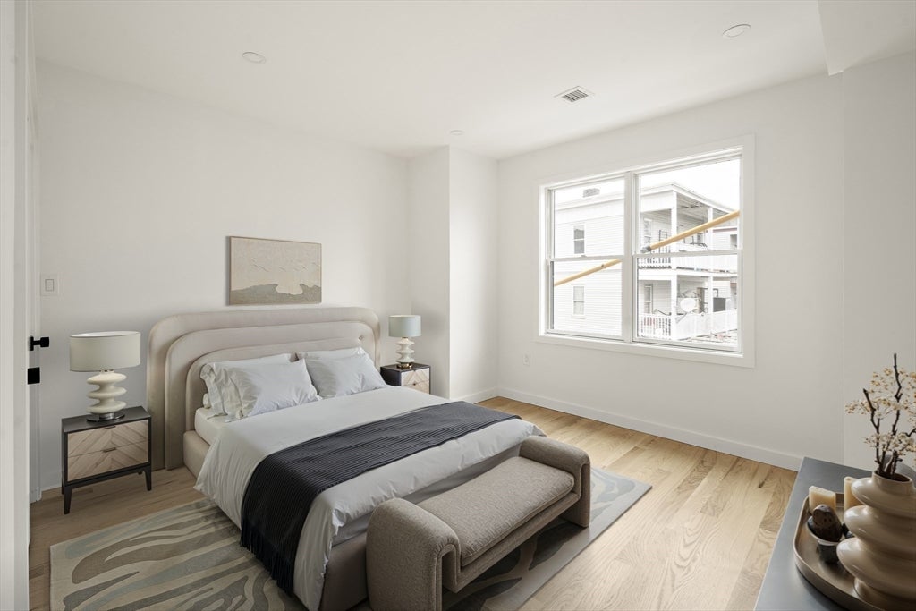 25 Hillsboro St. 1