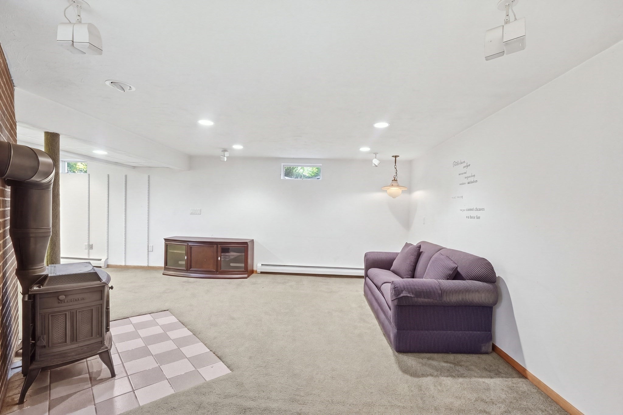 6 Nestlewood Ln, Hubbardston, MA Photo #31