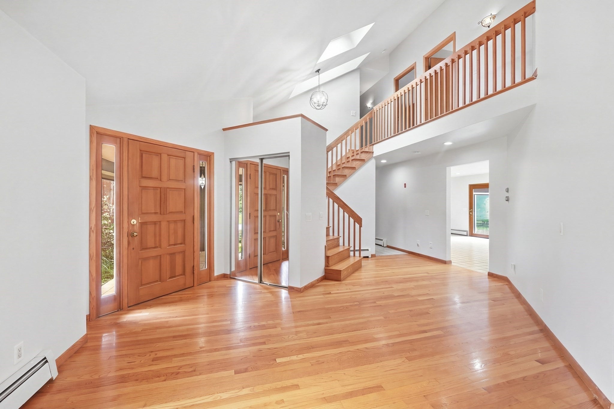 6 Nestlewood Ln