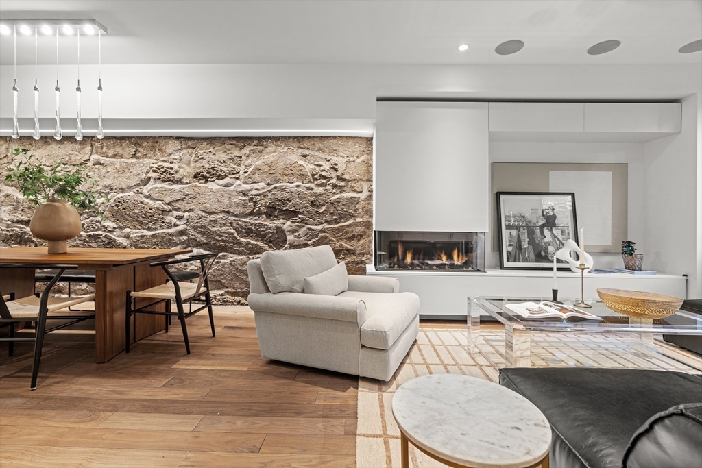 77 Chandler Street 1