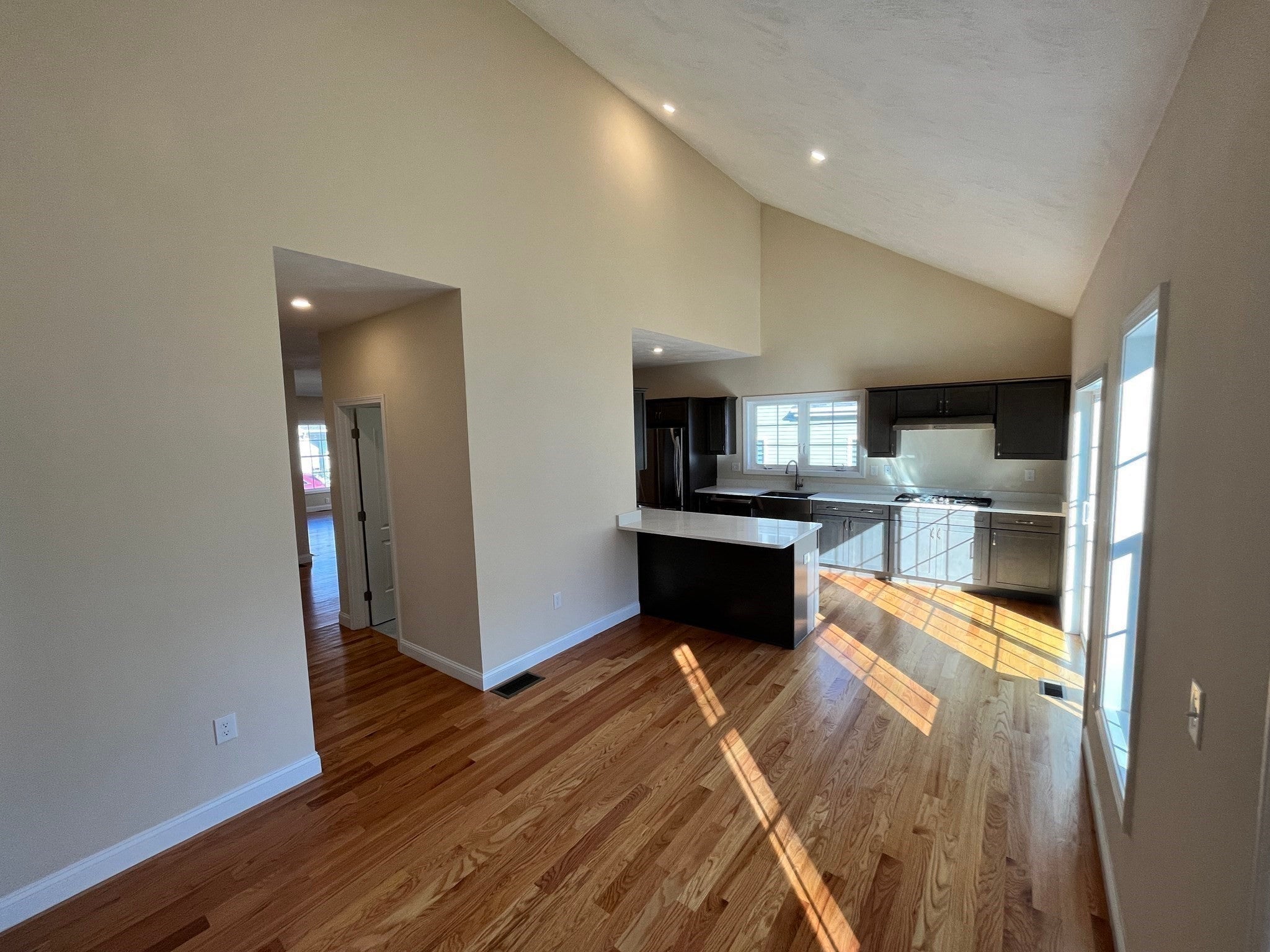 181 Crownshield Ave #C, Uxbridge, MA, 181 Crownshield Ave #C, Uxbridge, MA Photo #9