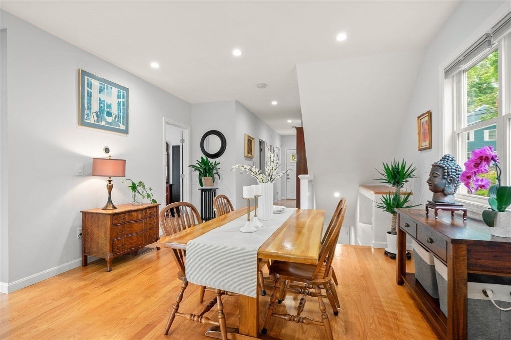 53 Wollaston Ave 1