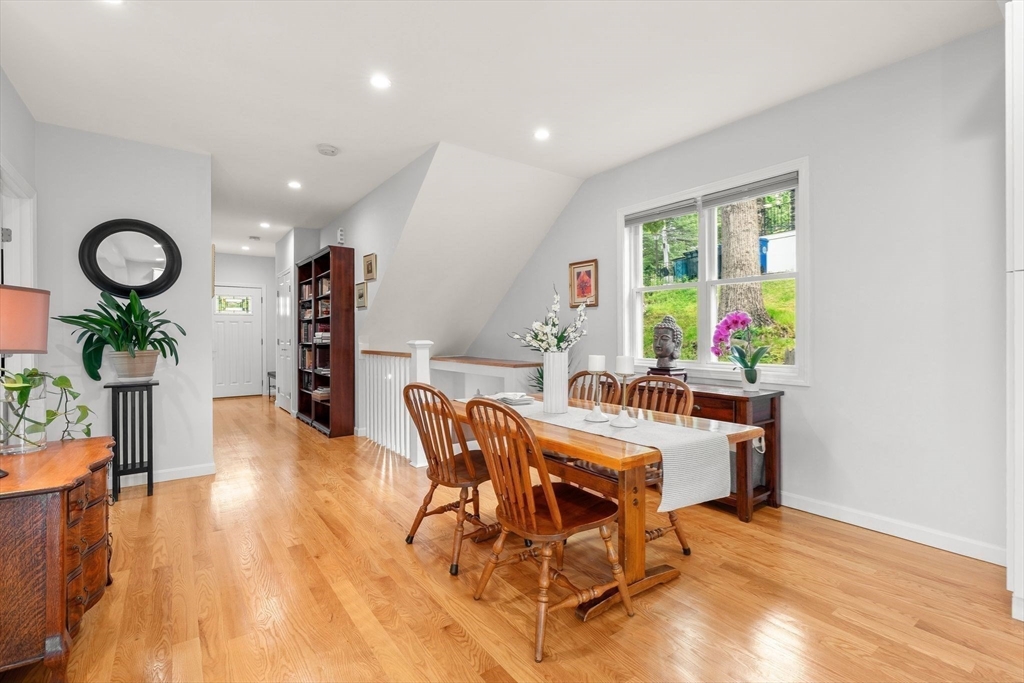 53 Wollaston Ave 1