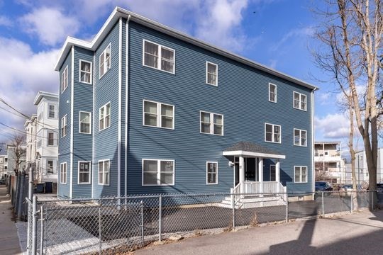 17 Greendale Rd 2R