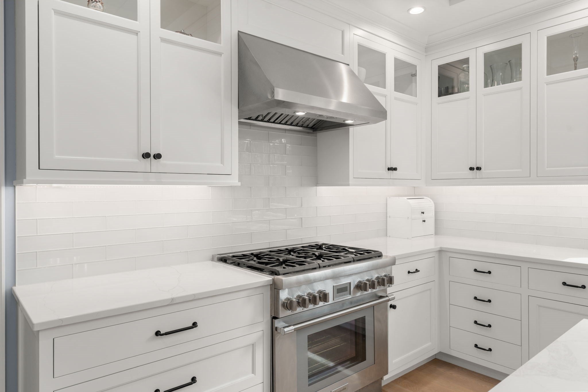 55 Oakdale Ave, Weston, MA Photo #4