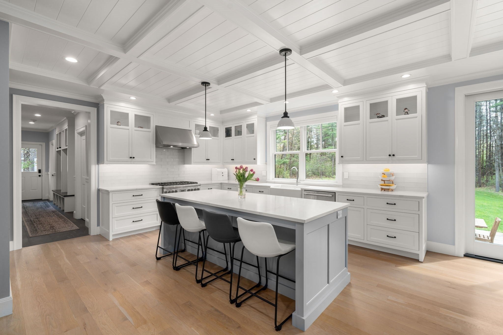55 Oakdale Ave, Weston, MA Photo #3