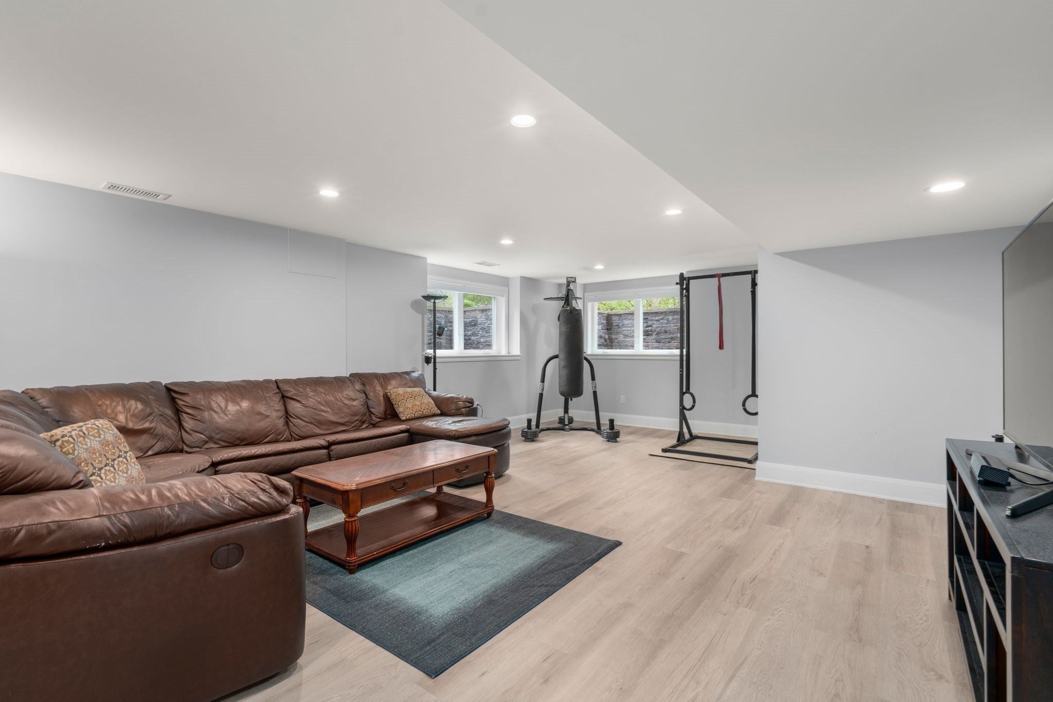 55 Oakdale Ave, Weston, MA Photo #29