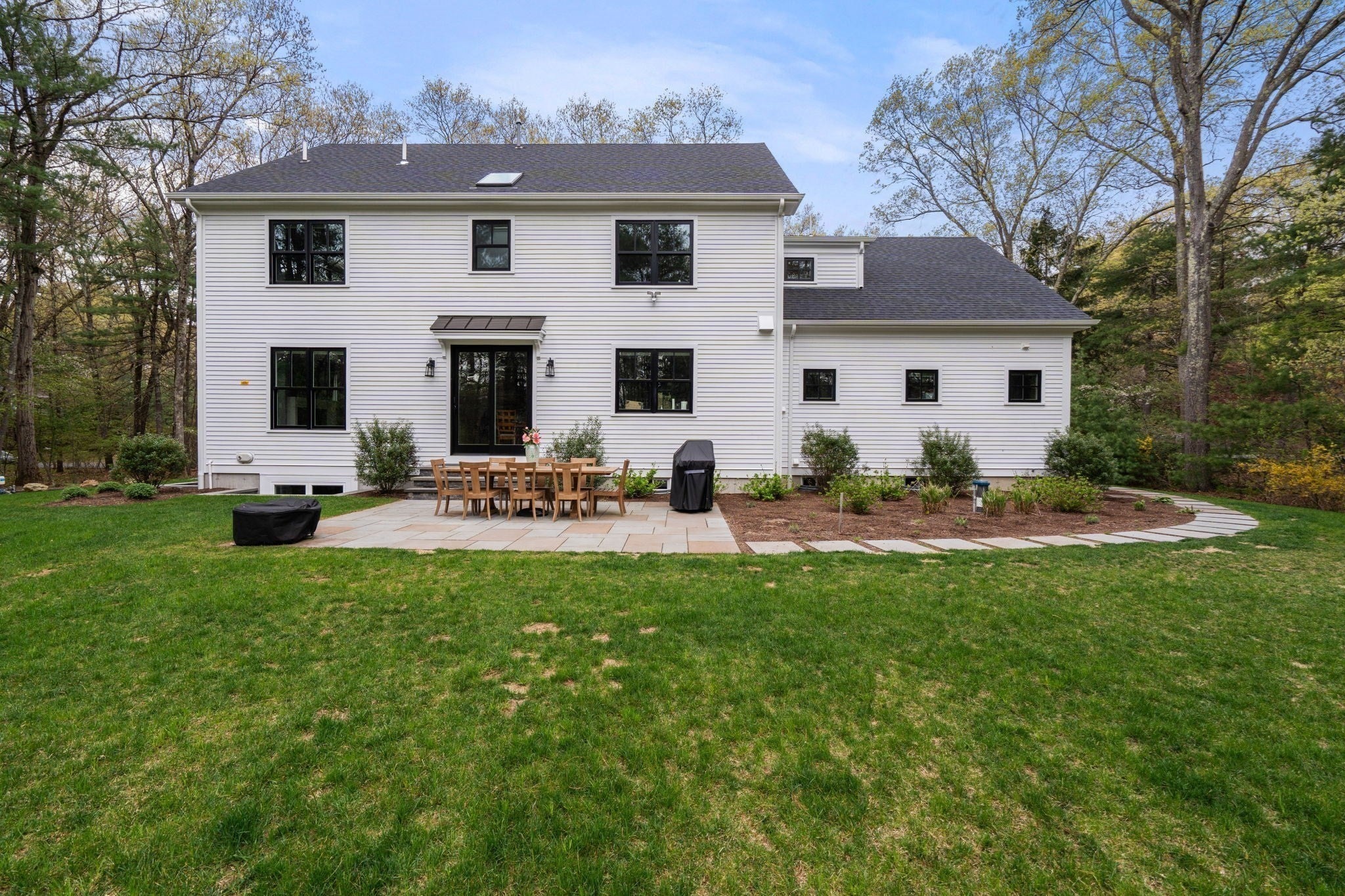 55 Oakdale Ave, Weston, MA Photo #39