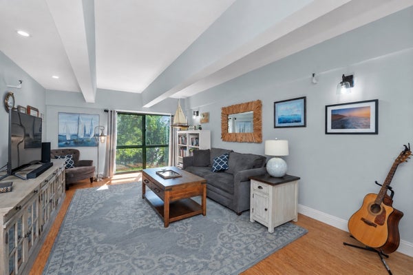 42 8TH ST APT 3410, CHARLESTOWN, MA 02129 - Image e821dc0e885e5bf3a6eb975c8b4ffffb/3330631889