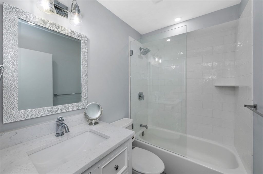 42 Eighth Street #3410, Boston, MA Photo #16