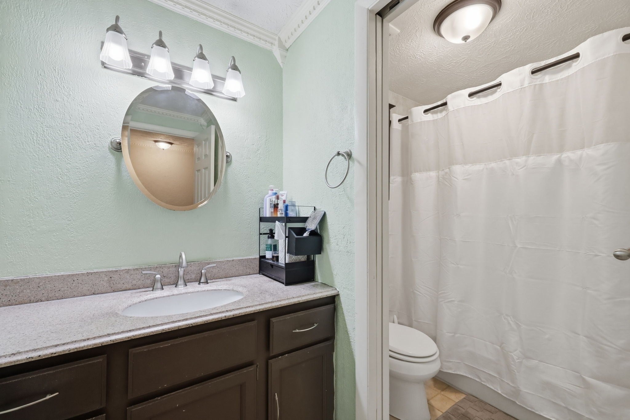 142 Autumn St #G, Agawam, MA Photo #16