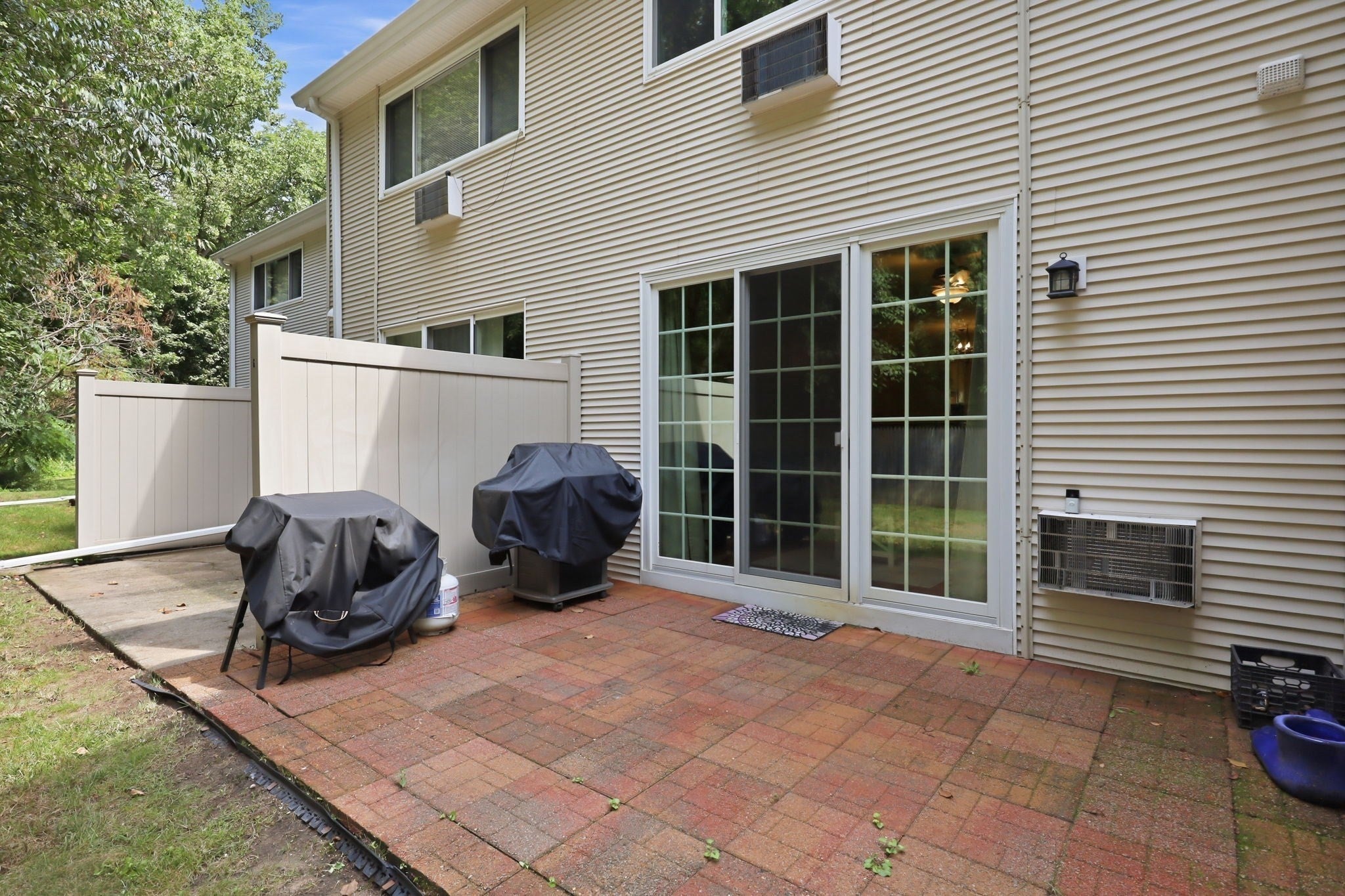 142 Autumn St #G, Agawam, MA Photo #24