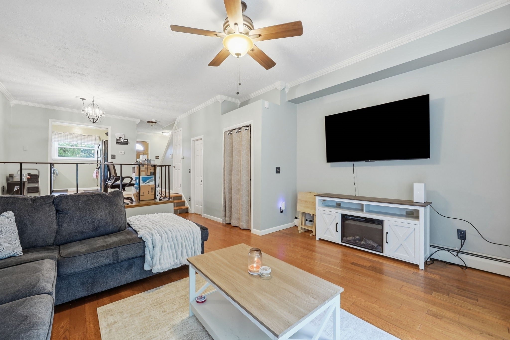 142 Autumn St G