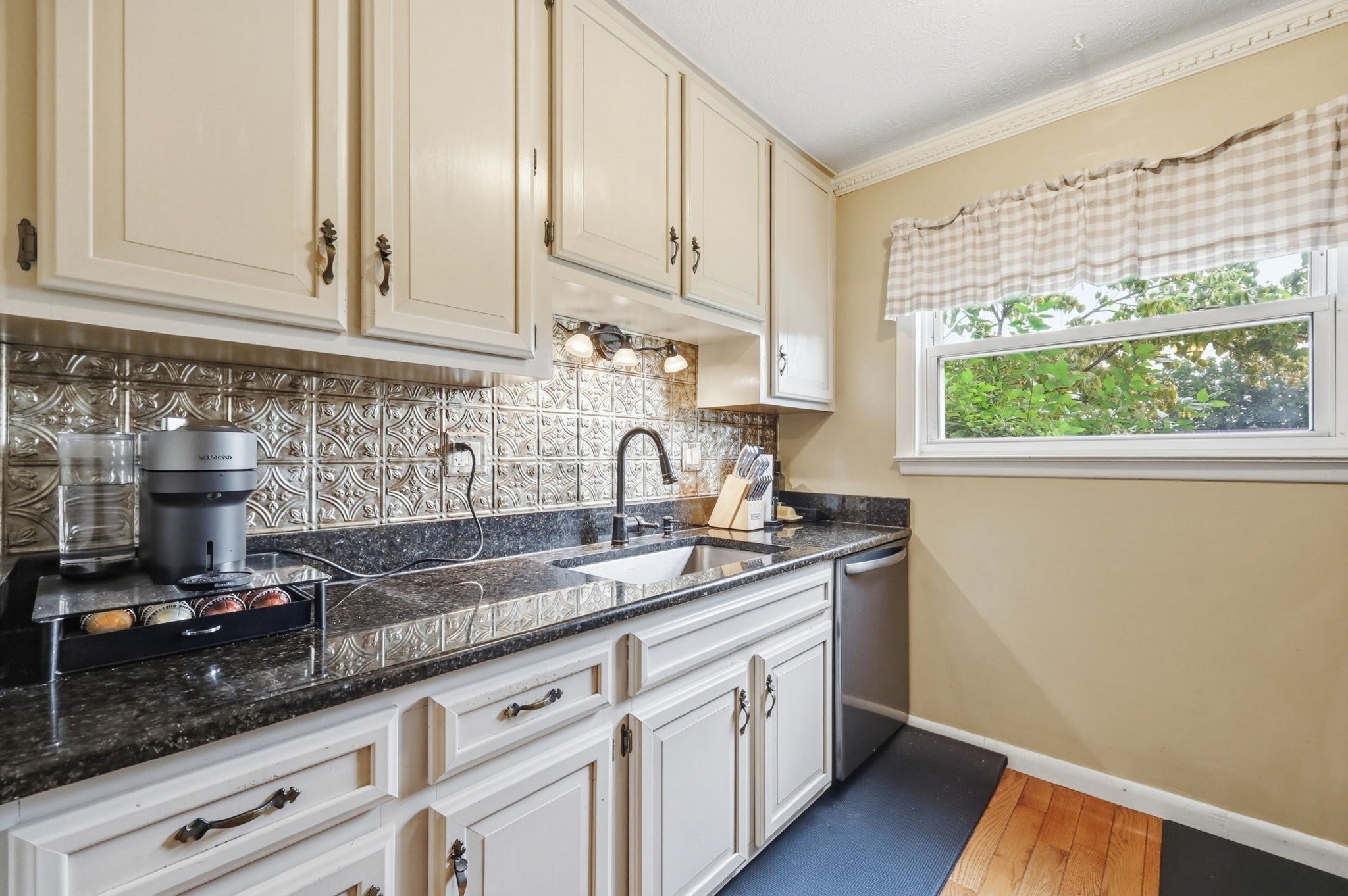 142 Autumn St #G, Agawam, MA Photo #7