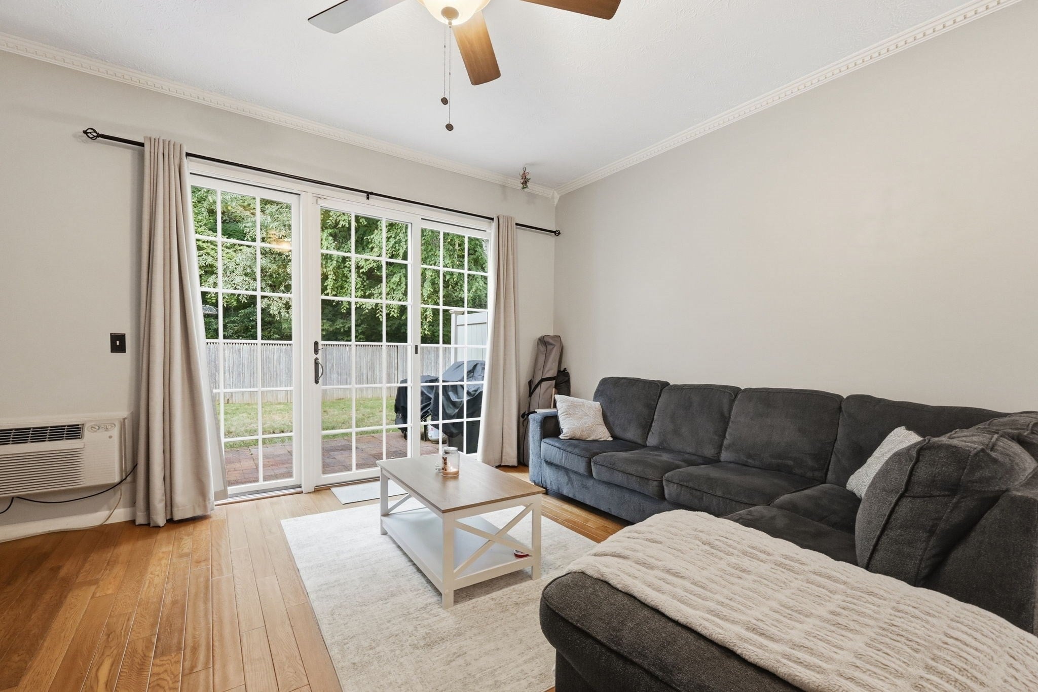 142 Autumn St G
