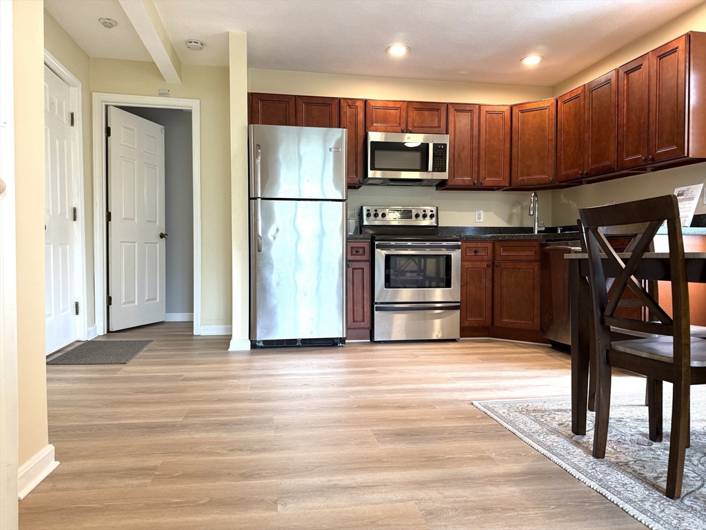 28 Claremont Ter 6