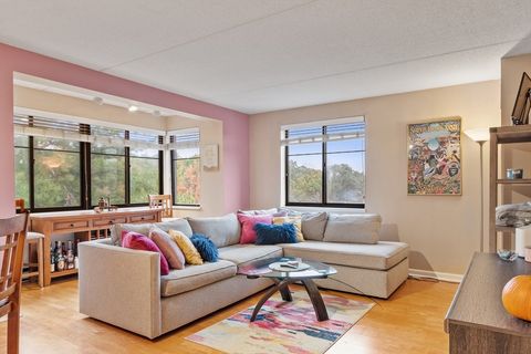 Photo of 100 Ledgewood Dr #417, Stoneham, MA 02180 (MLS # 73448531) Photo of 100 Ledgewood Dr #417, Stoneham, MA 02180 (MLS # 73448531)