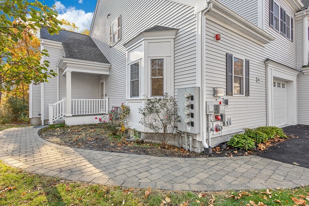 26 Eastover Rd 26, Walpole MA 02081