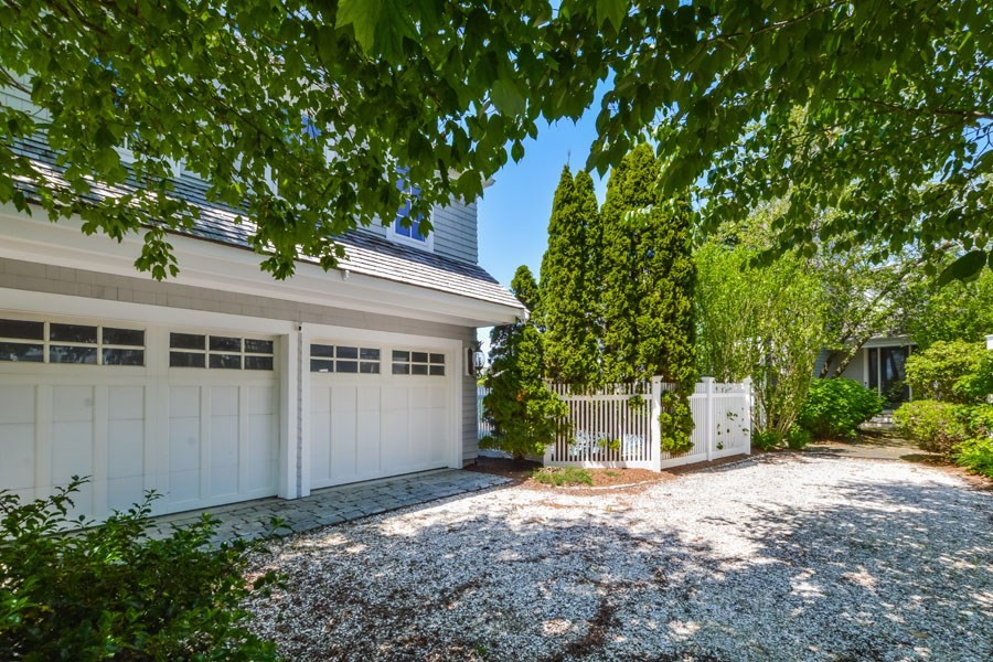 Mashpee, Massachusetts 02649, United States, 5 Bedrooms Bedrooms, ,5 BathroomsBathrooms,Residential,Active,100549