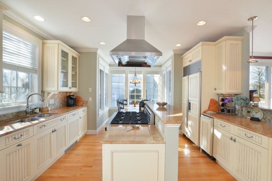 Mashpee, Massachusetts 02649, United States, 5 Bedrooms Bedrooms, ,5 BathroomsBathrooms,Residential,Active,100549