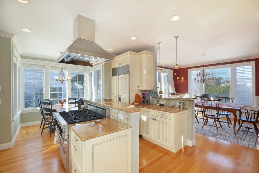 Mashpee, Massachusetts 02649, United States, 5 Bedrooms Bedrooms, ,5 BathroomsBathrooms,Residential,Active,100549