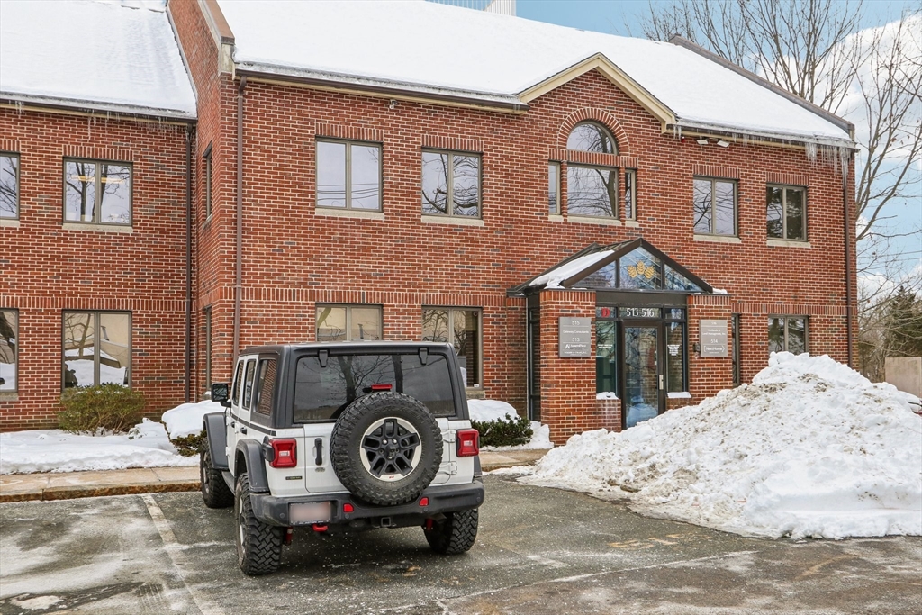 100 Conifer Hill Drive 513/514