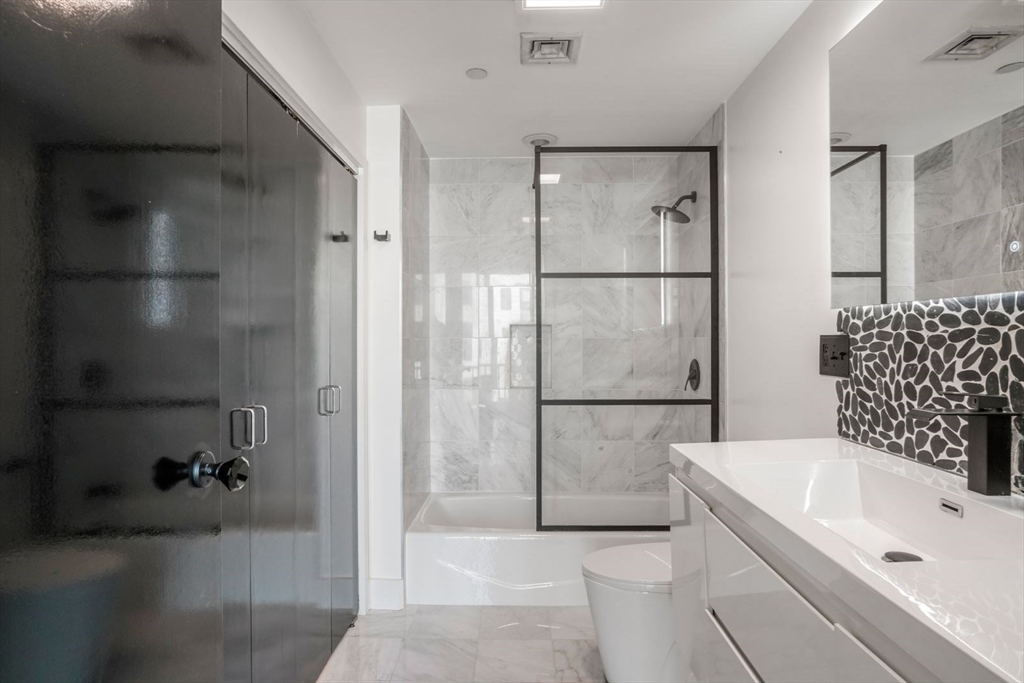 10 Ocean Ave #414, Revere, MA Photo #13