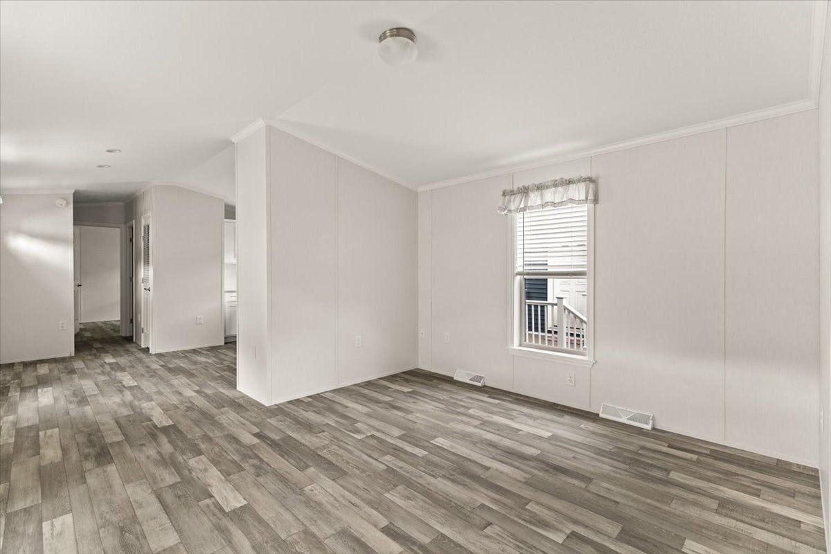1540 Broadway 27