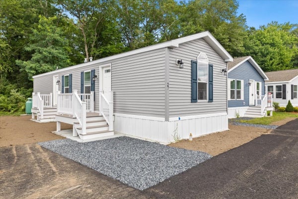 1540 BROADWAY TRLR 27, RAYNHAM, MA 02767 - Image e84381bb59db7c8eadf7d9868fcaabb8/590808783