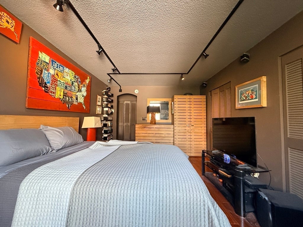 77 Pond Ave #509, Brookline, MA, 77 Pond Ave #509, Brookline, MA Photo #7
