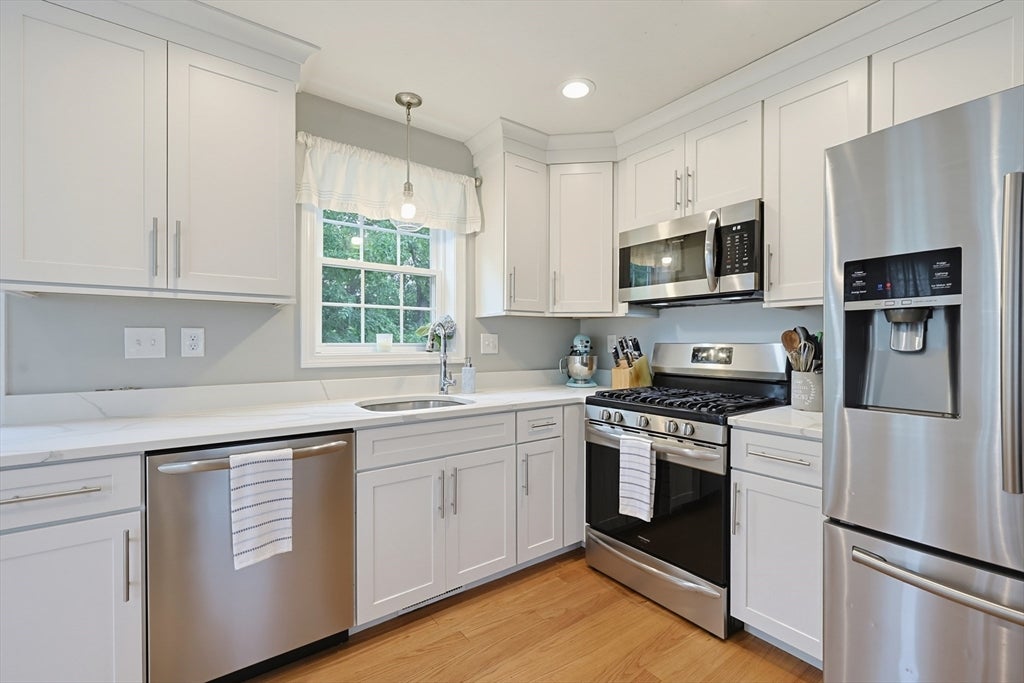 95 Riley Rd 95
