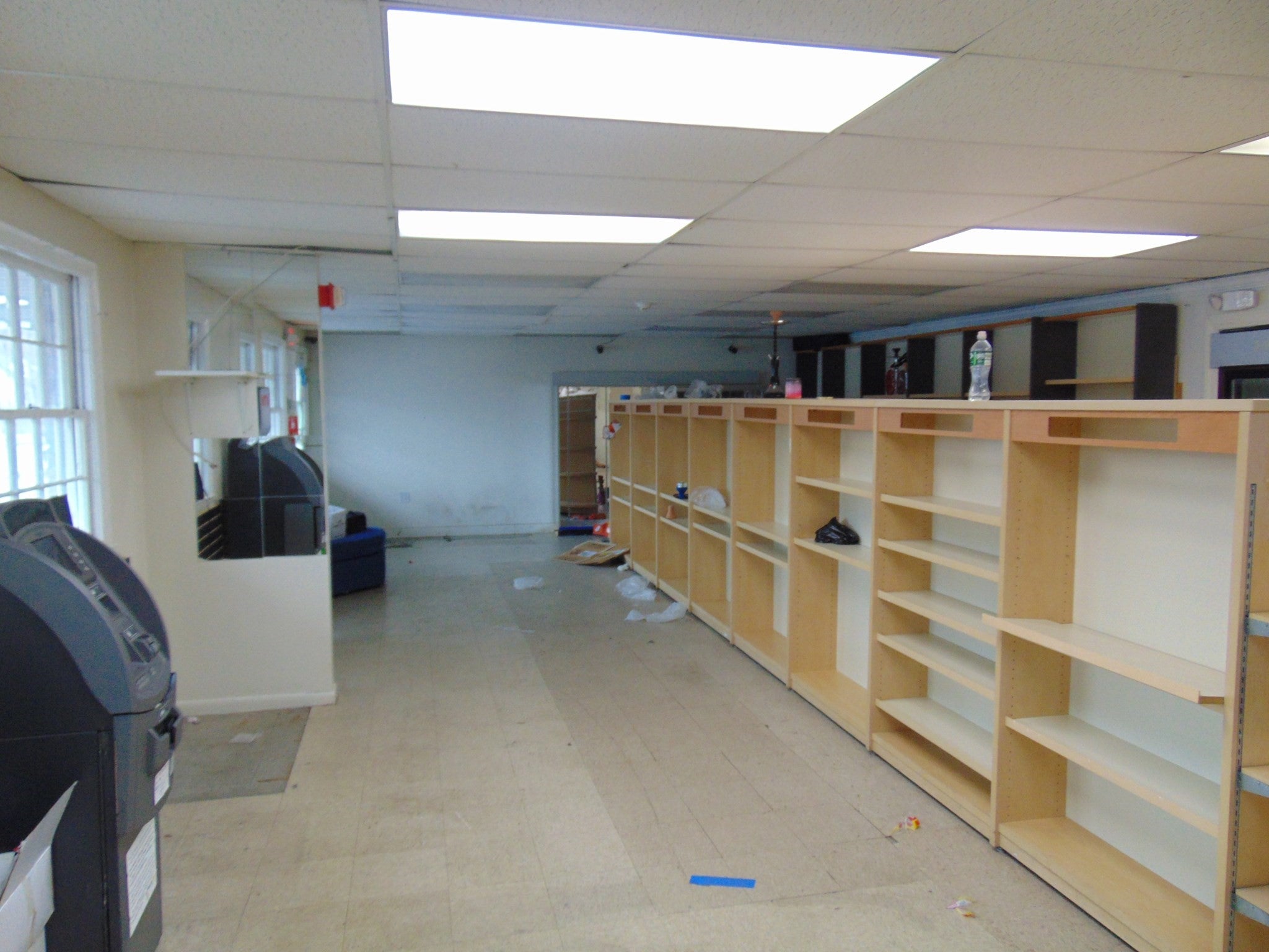 490 W Main St 2