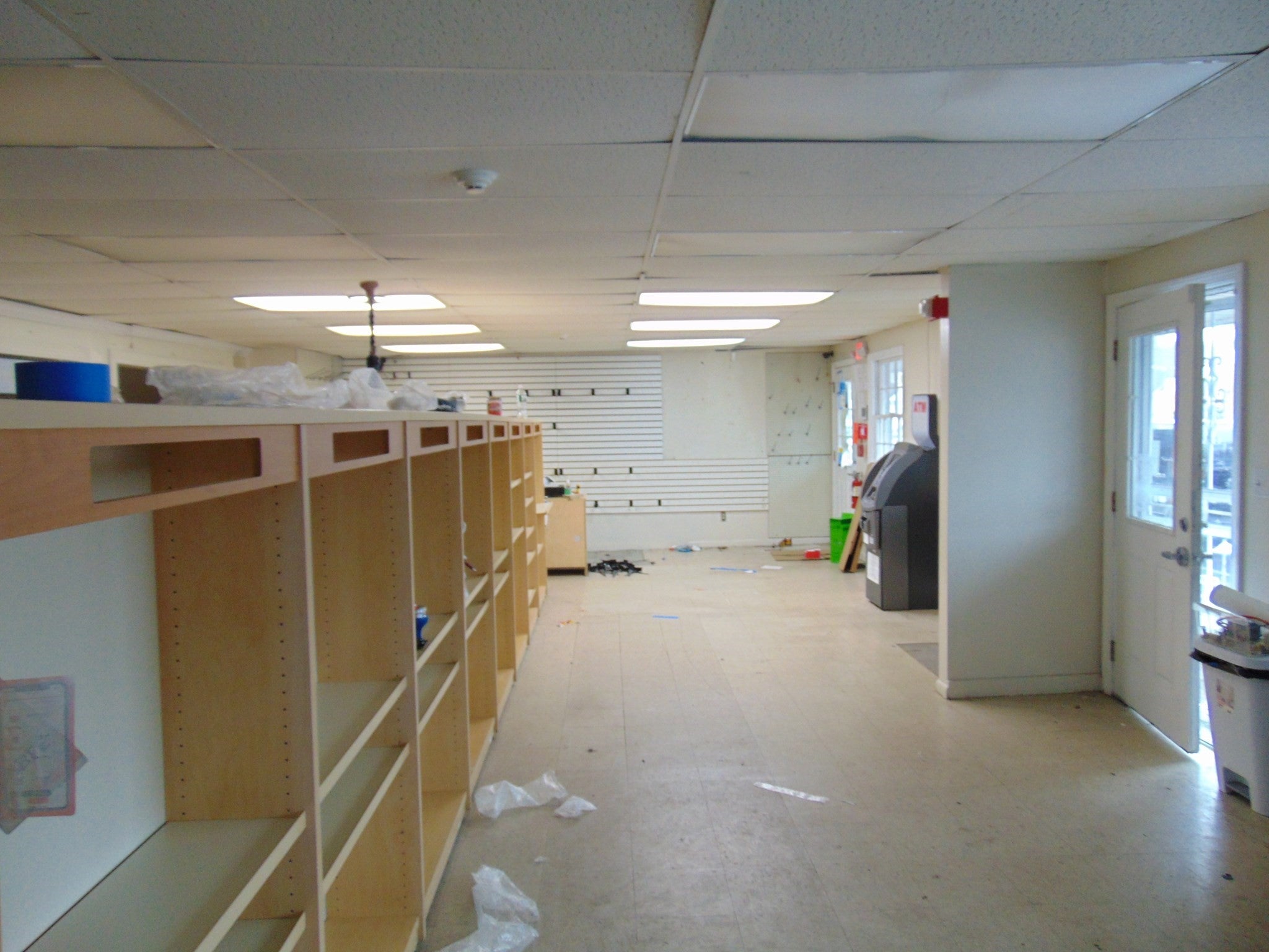 490 W Main St 2