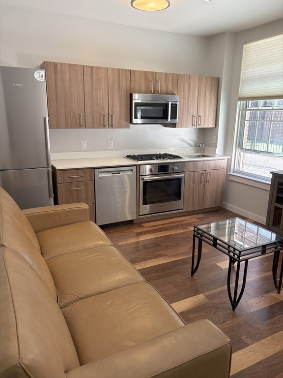 45 1st Ave 111