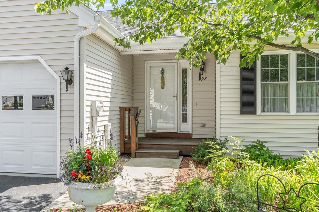 Photo of 197 Bridle Cross Rd #197, Fitchburg, MA 01420 (MLS # 73594959)