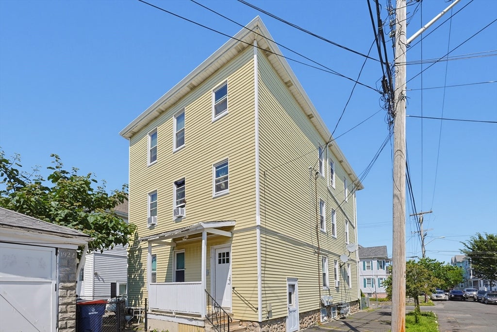 65 Arlington St, New Bedford, MA, 65 Arlington St, New Bedford, MA Photo #17