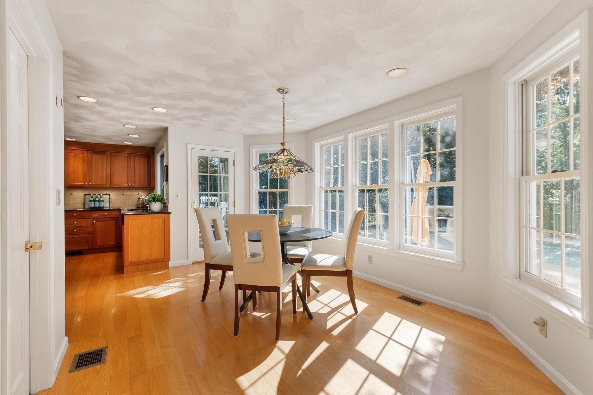 27 Vose Hill Road, Westford, MA, 27 Vose Hill Road, Westford, MA Photo #8