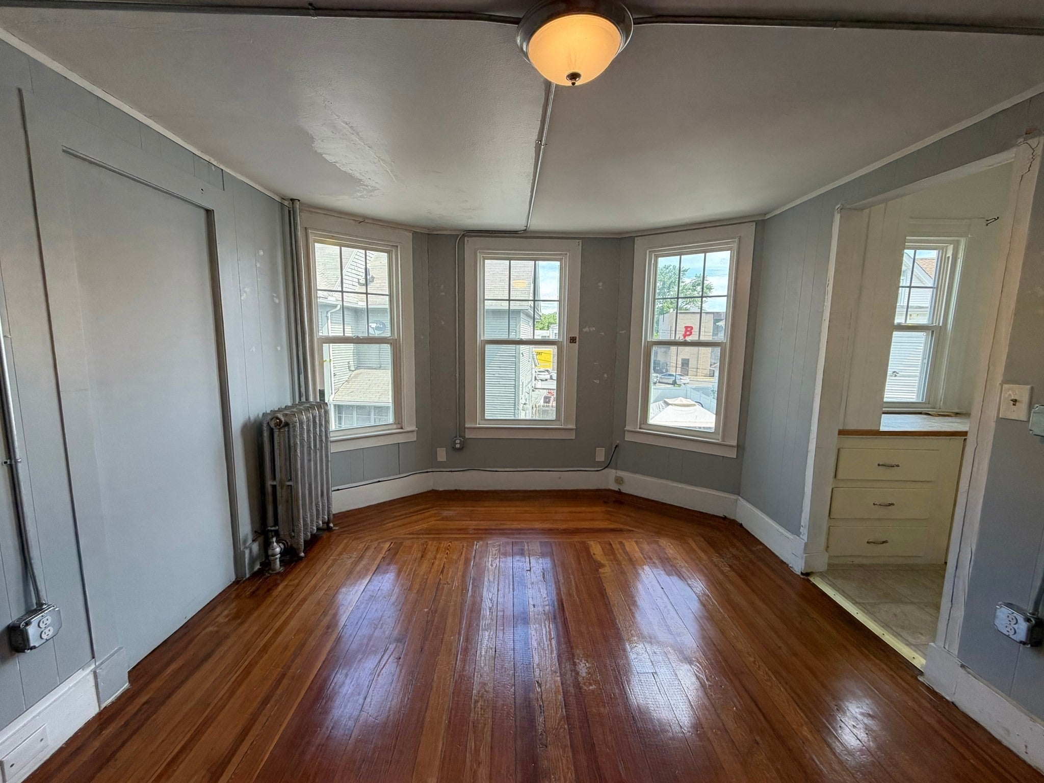 15-19 Litchfield St, Springfield, MA Photo #3