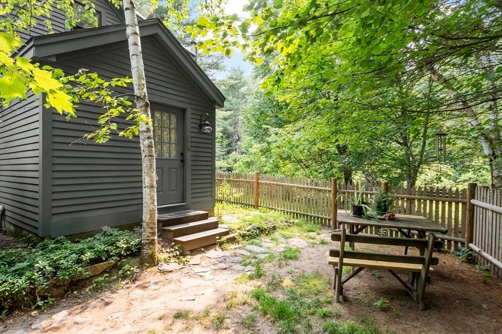 81 Vinton Pond Rd